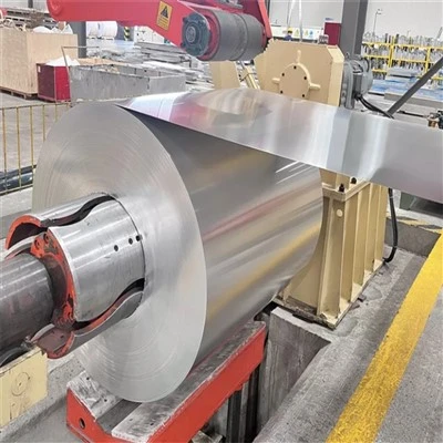 Aluminiumsfolie til beholdere